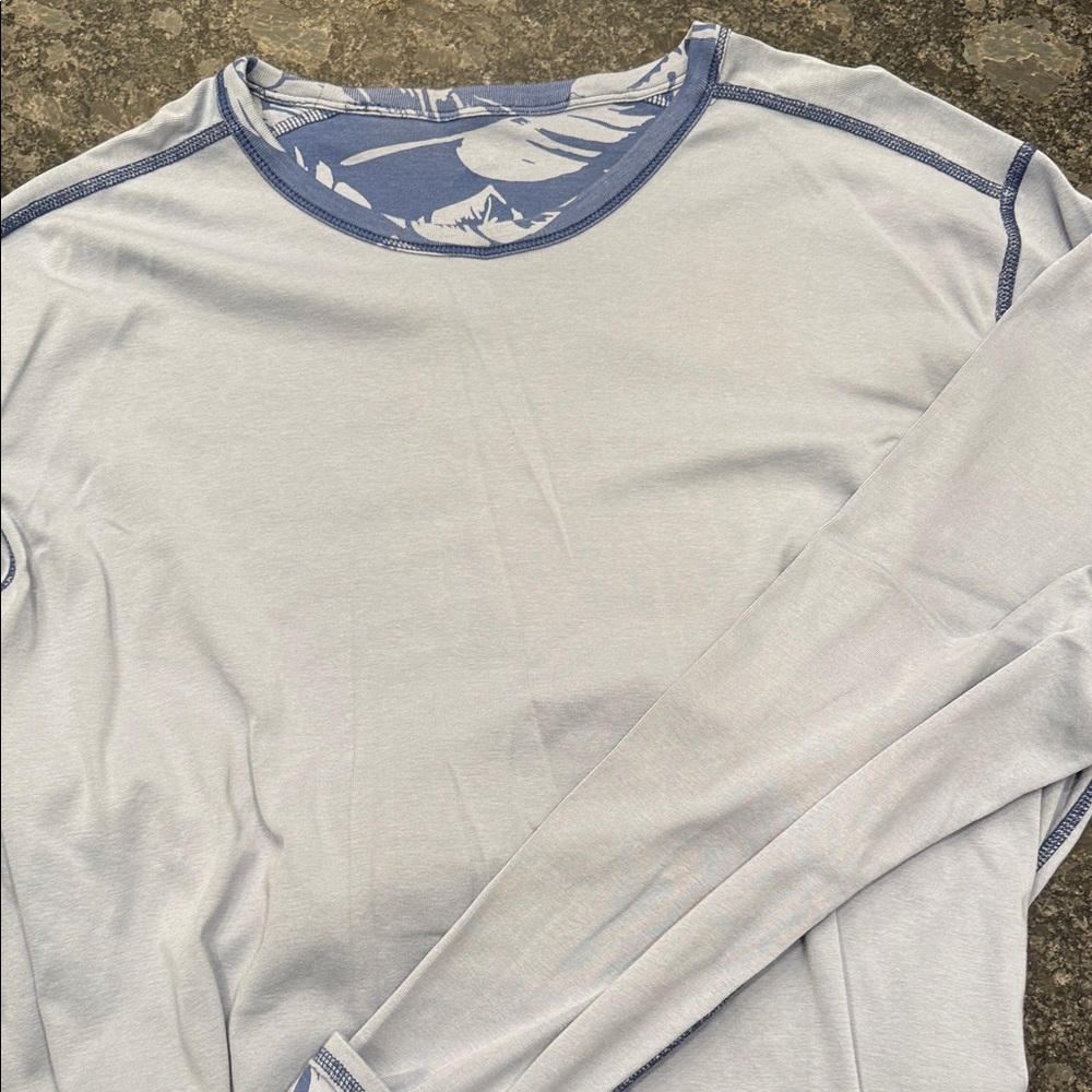 Tommy Bahama Light blue reversible Long Sleeve Tee